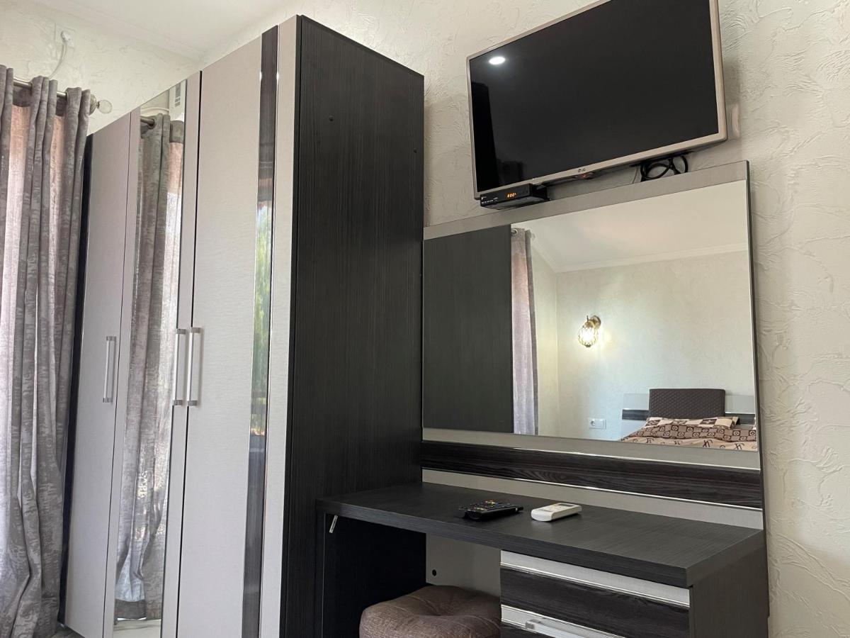 Villa Aeroport Розовый Дом Kişinev Dış mekan fotoğraf